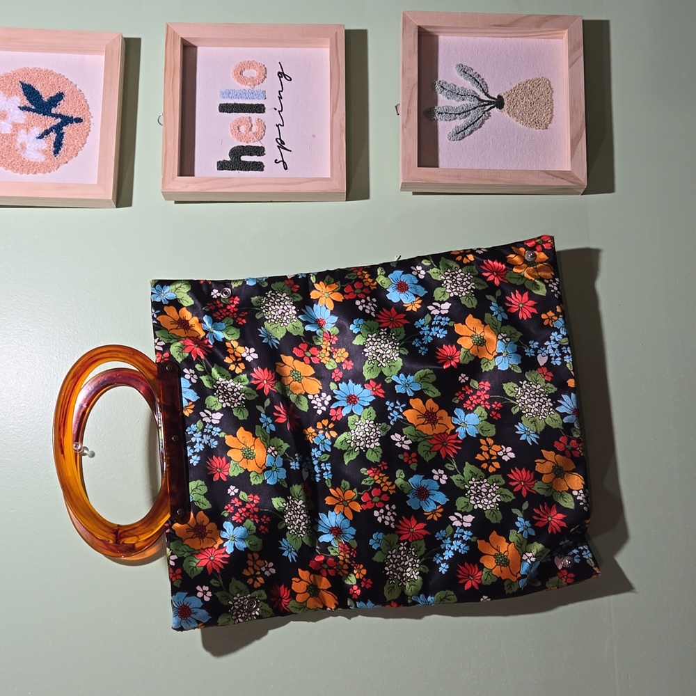 Vintage flower print convertible bag from Tote to handbag